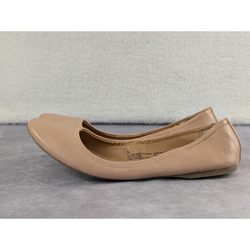 Mossimo Supply Co Womens Nude Beige Ballet Flats Round Toe Slip On Shoes 9.5